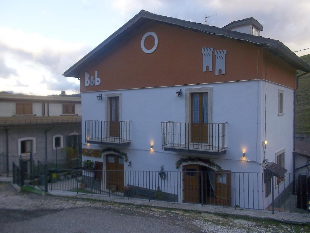 Le Antiche Torri Bed & Breakfast Pescasseroli Eksteriør bilde