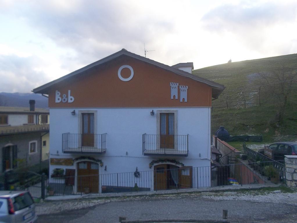Le Antiche Torri Bed & Breakfast Pescasseroli Eksteriør bilde