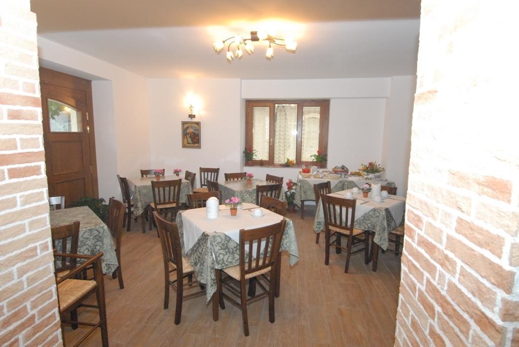 Le Antiche Torri Bed & Breakfast Pescasseroli Eksteriør bilde